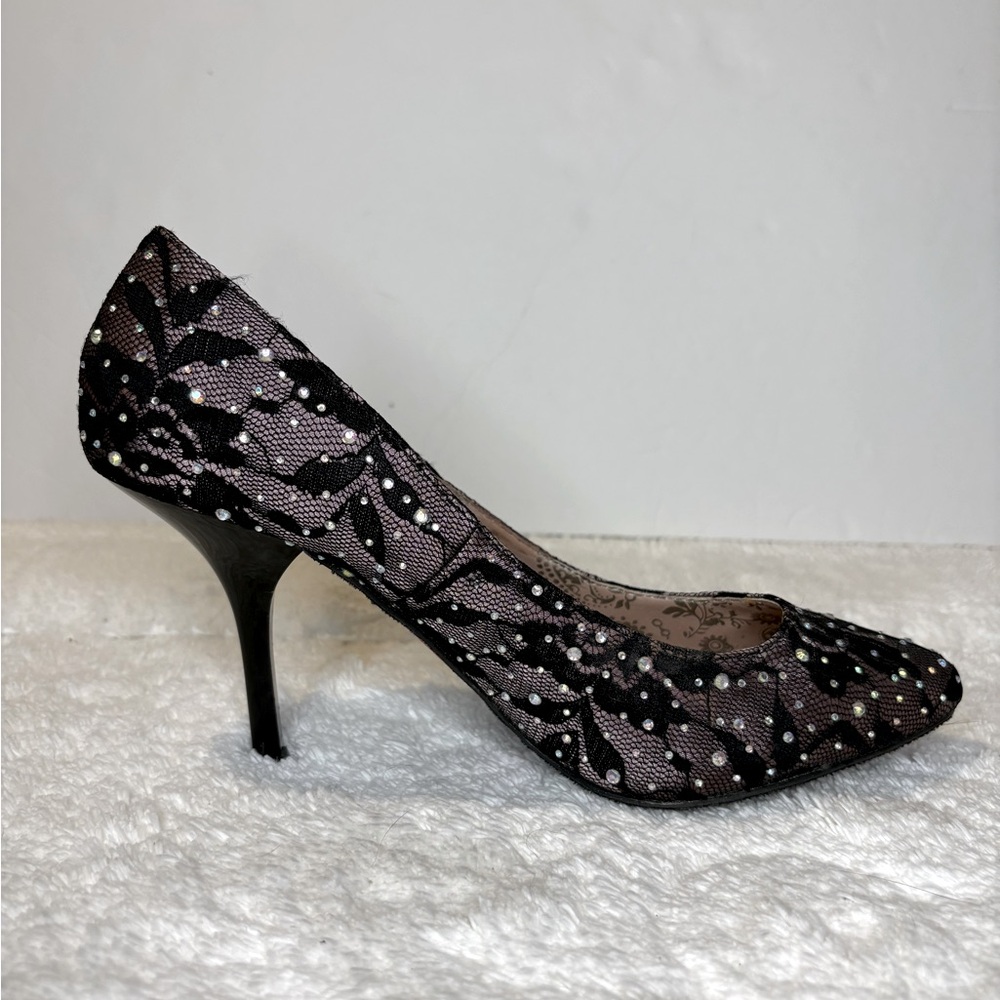 Betsey Johnson Betseyville Rhinestone Lace Heels Size 7.5
